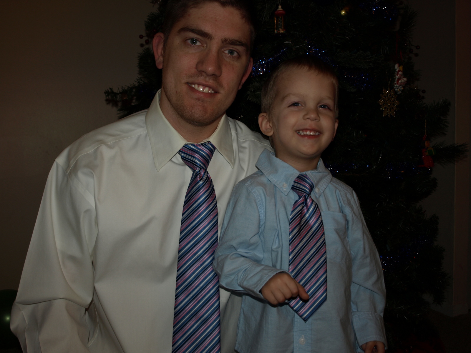 Holiday Gift Giveaway: My Favorite Pal Matching Tie Set
